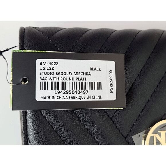 NWT BADGLEY MISCHKA Small Camera Crossbody Bag Black With Circle Logo MSRP$69 - Picture 12 of 15